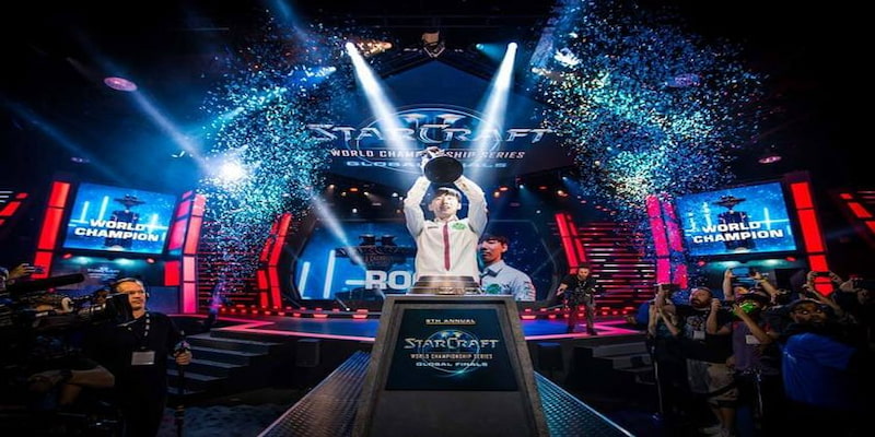 Esports tại Bongvip với các giải đấu cực hấp dẫn và cơ hội đặt cược vào những trận đấu kịch tính. Tham gia ngay để thử vận may từ các giải đấu eSports đỉnh cao!